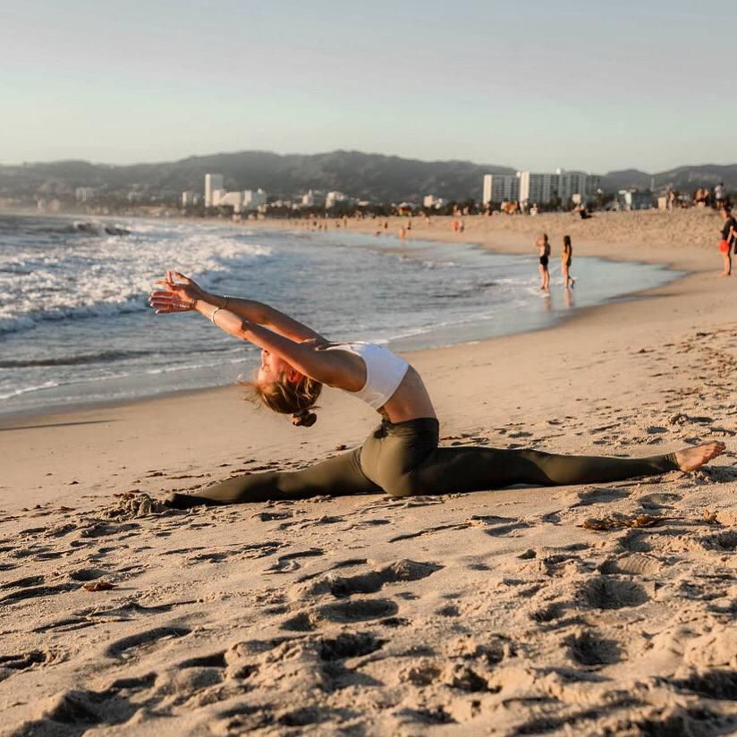 You are currently viewing 10 Best Stretching Exercises. The Ultimate Guide